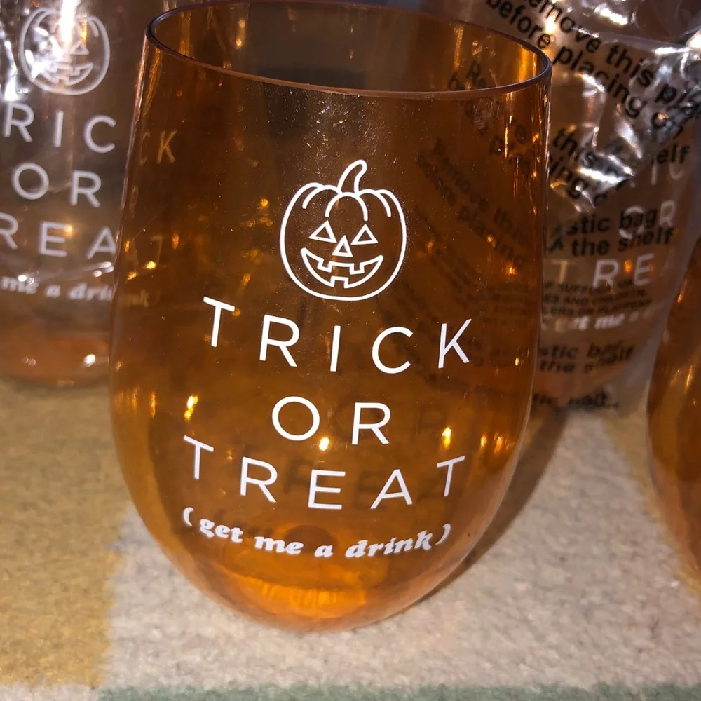 🍄 Trick or Treat Stemless Plastic Set